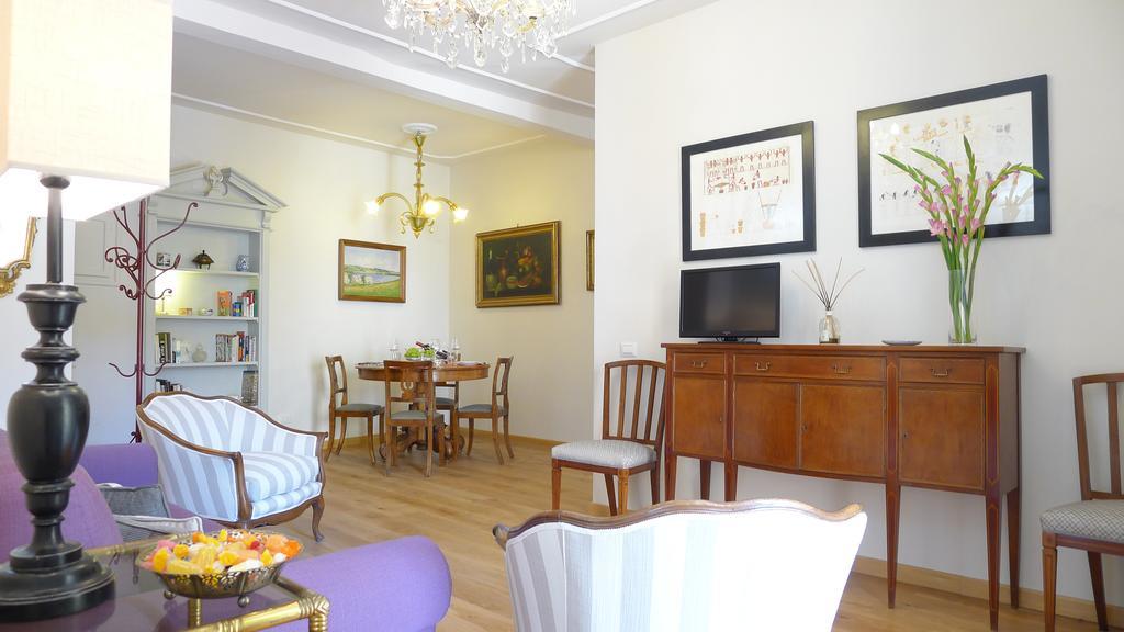 Ferienwohnung Arlecchino Florenz Zimmer foto